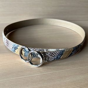 Express Snakeskin Double O Ring Belt XS